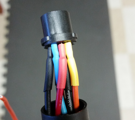 Yes, I used high temp 600V hookup wire. It’s the only remotely-appropriate wire I had on hand.